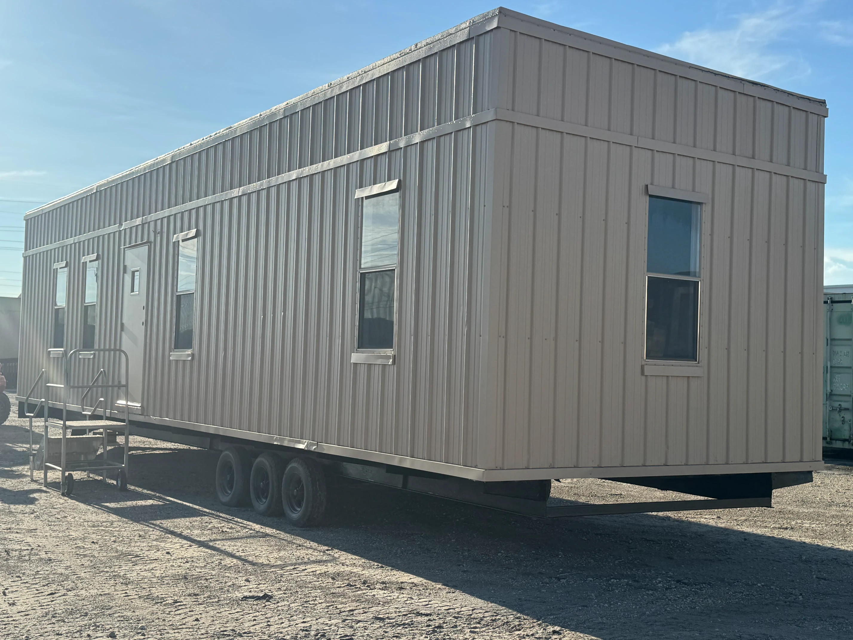 12' x 44' Office image 1