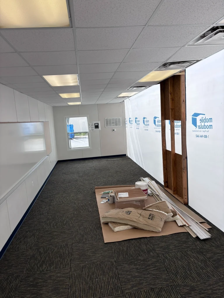 24' x 36' Classroom image 6