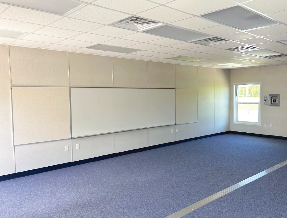 Vertical Modular Expansion Solves Rapid Growth at Beachside High School 5