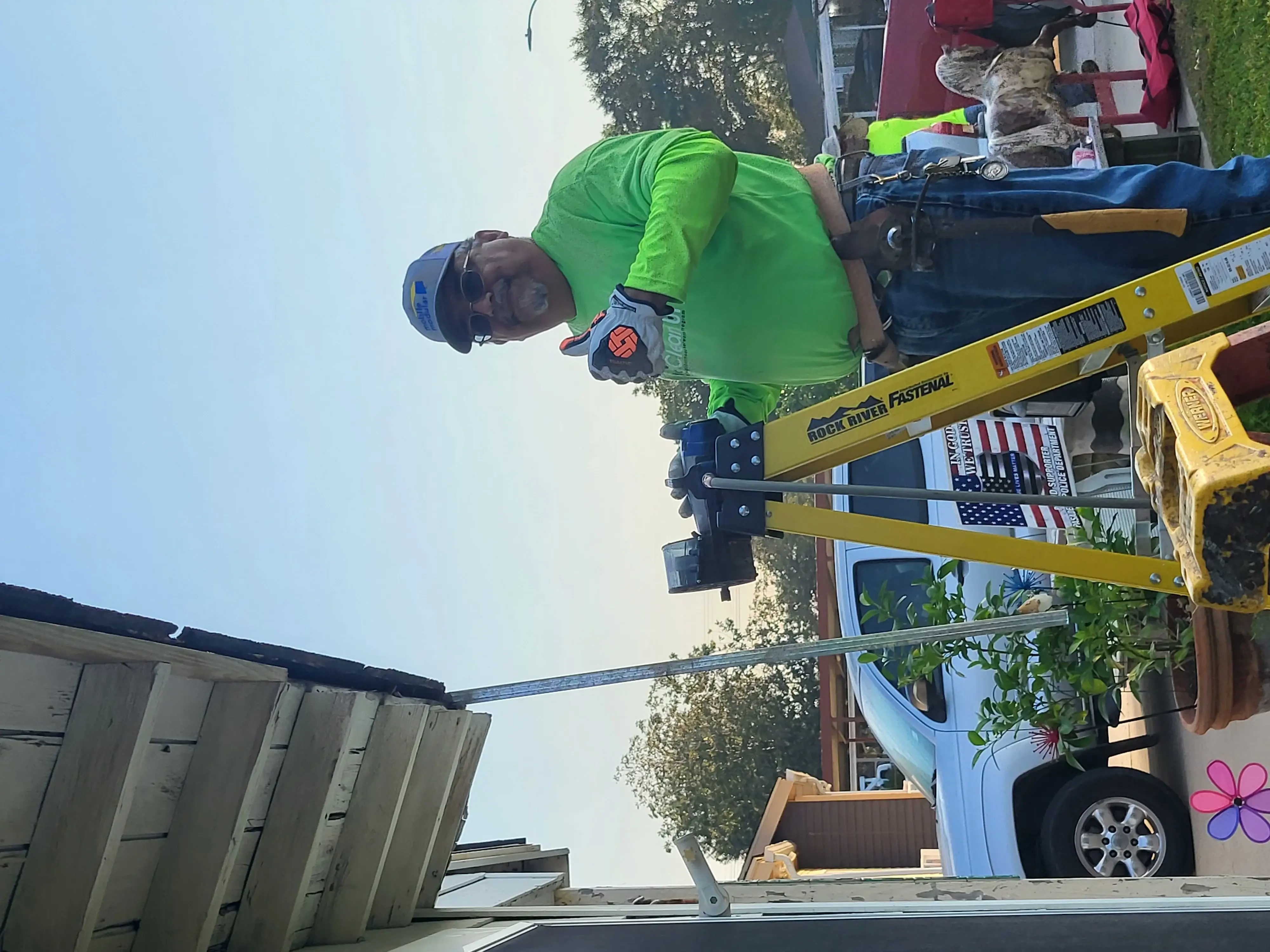 Pasadena Team Up To Clean Up