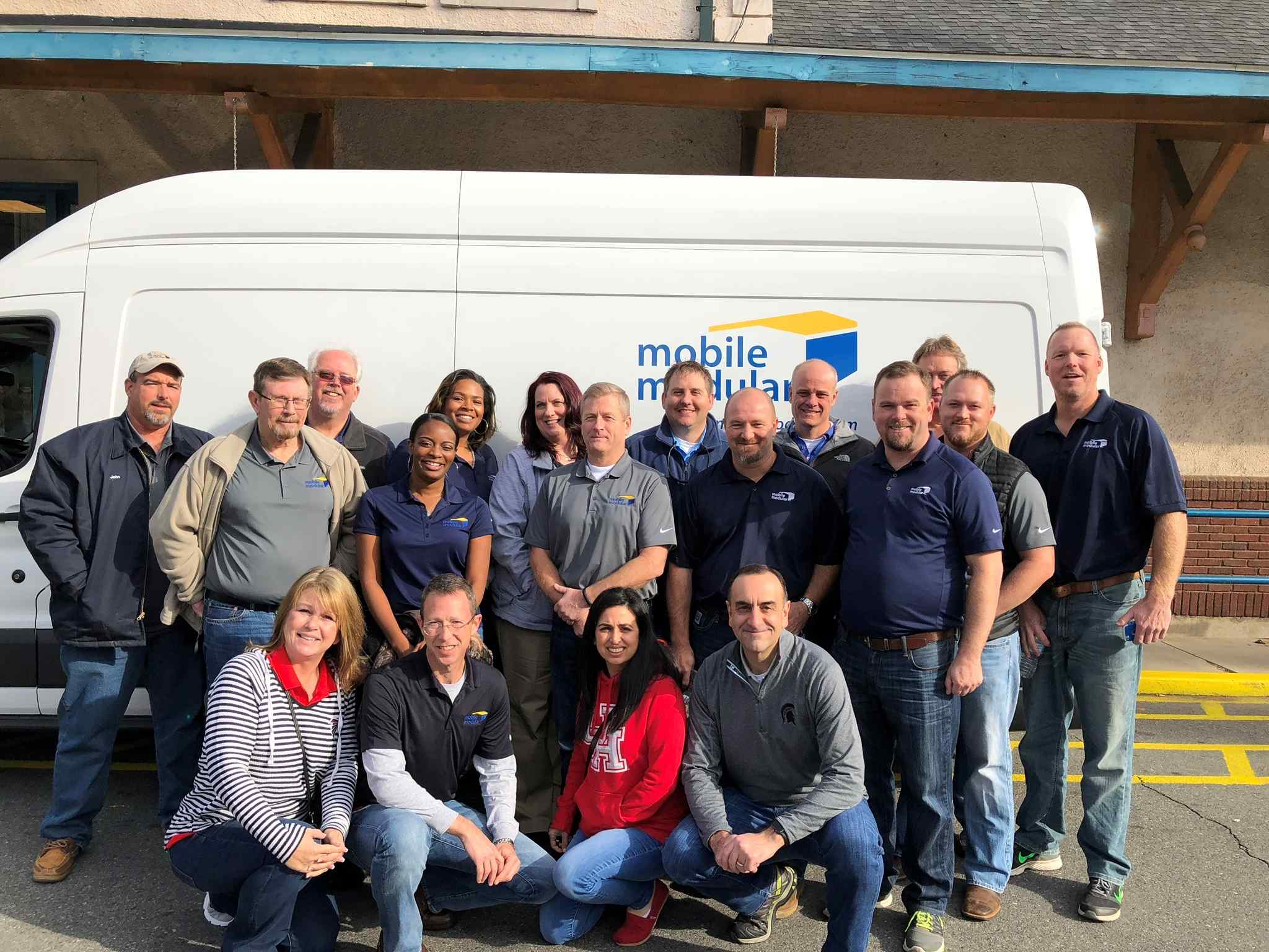Mobile Modular Mid-Atlantic Team Volunteers at Urban Ministry Center