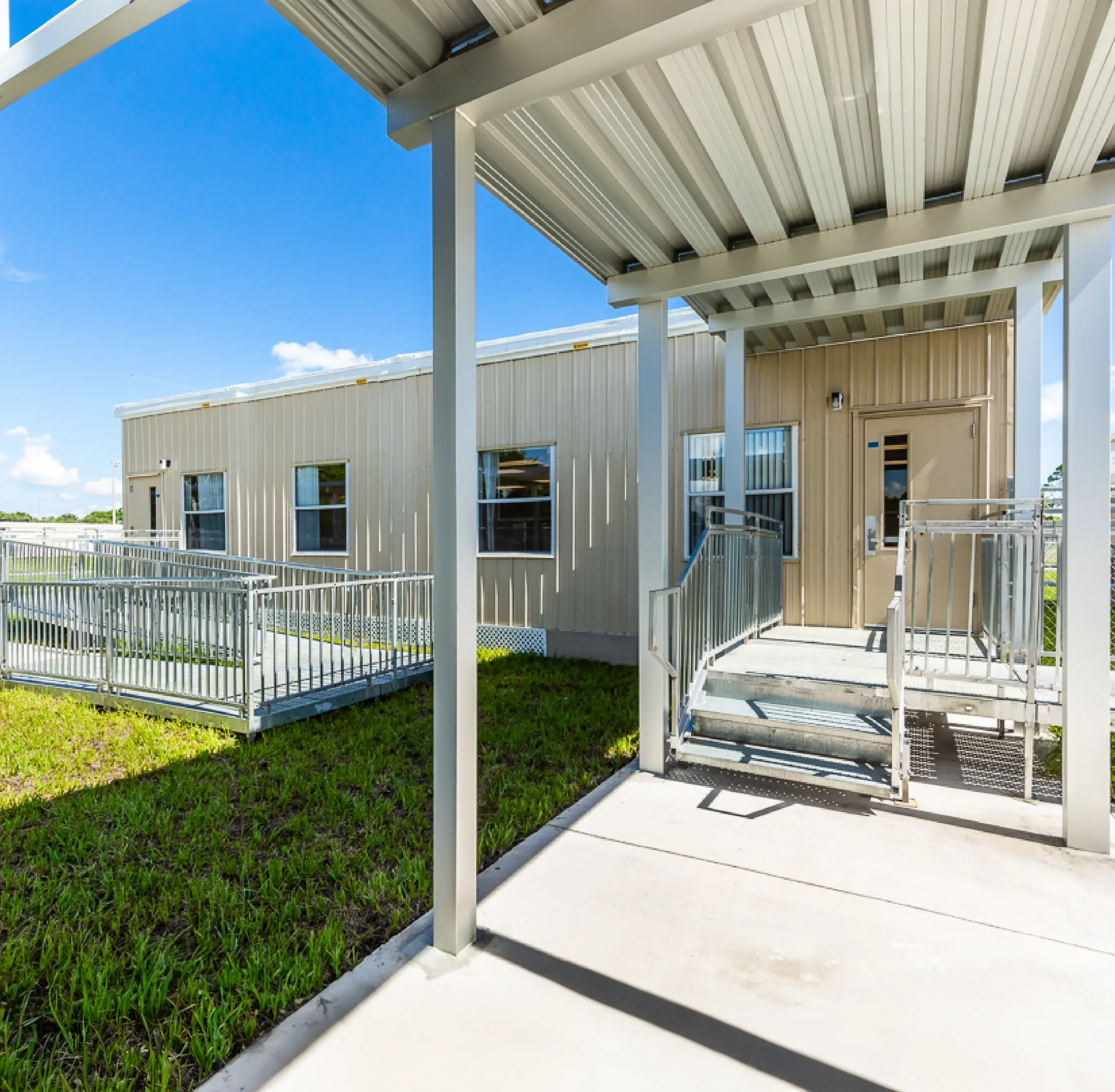 Rent, Lease or Purchase Modular Classroom Building Solutions