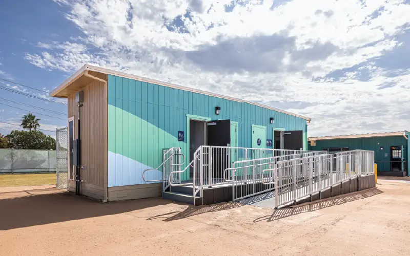 Campus-Scale Modular Restrooms for Schools 1
