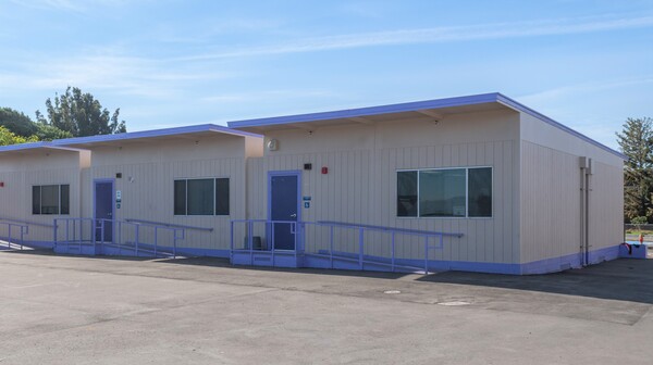 24' X 40' DSA Portable Gen 2 Classroom Rentals